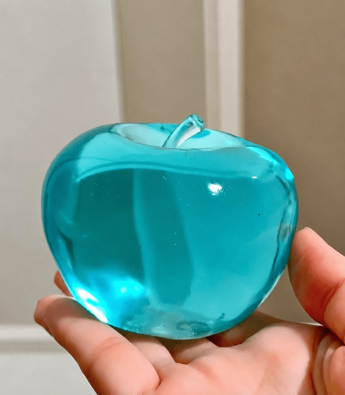 Stress-relief Crystal Apple Squishy.