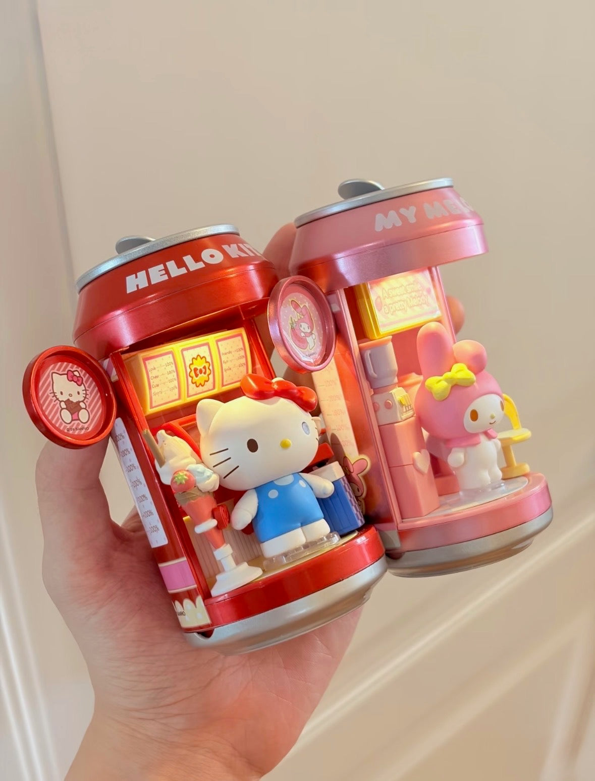 サンリオキャラクターズ ソーダ缶ブラインドボックス
