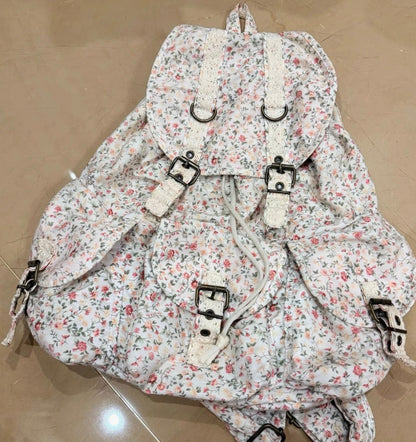 Vintage Heisei Retro Floral Patten With Lace Backpack
