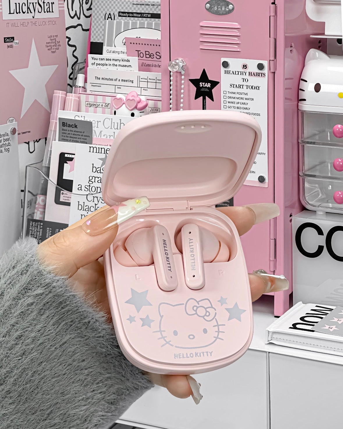 Maktub Hello Kitty Airpods With Touch Screen MarTUBE
