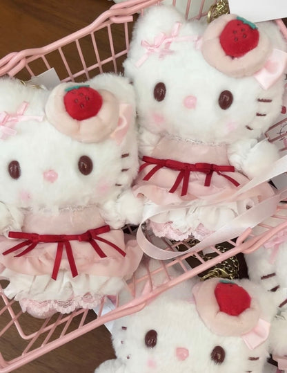 Hello Kitty Strawberry Short Cake Pendant